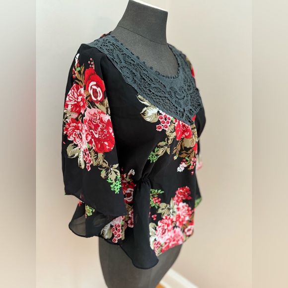 Cotton Express women’s sheer batwing black floral blouse size Large polyester - Picture 6 of 8